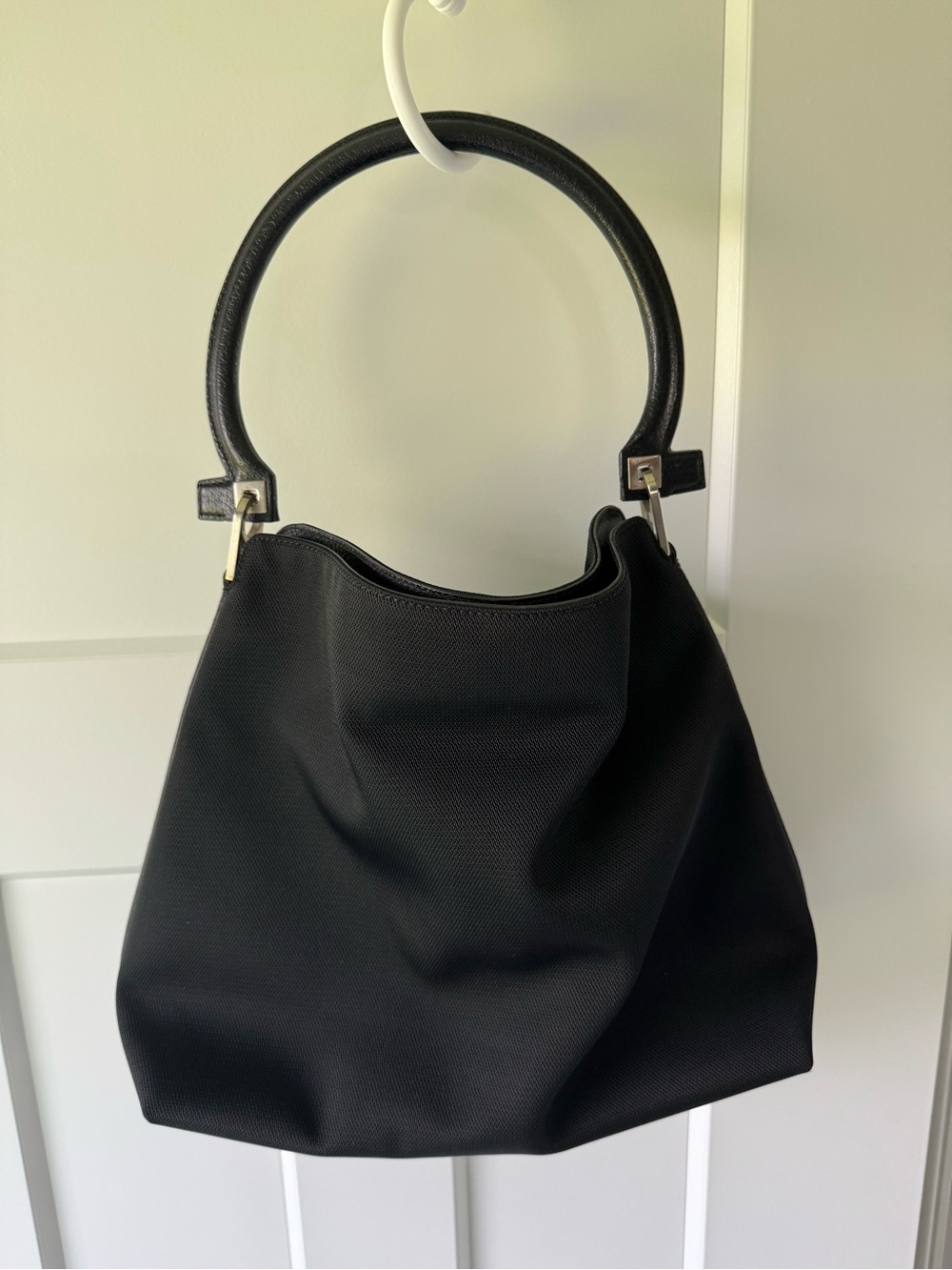 Salvatore Ferragamo Black Circular-Handle Shoulder Bag
